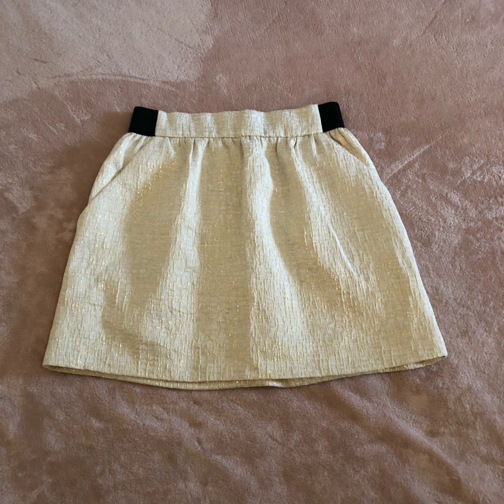 Charlotte Russe Creme and Gold Skirt